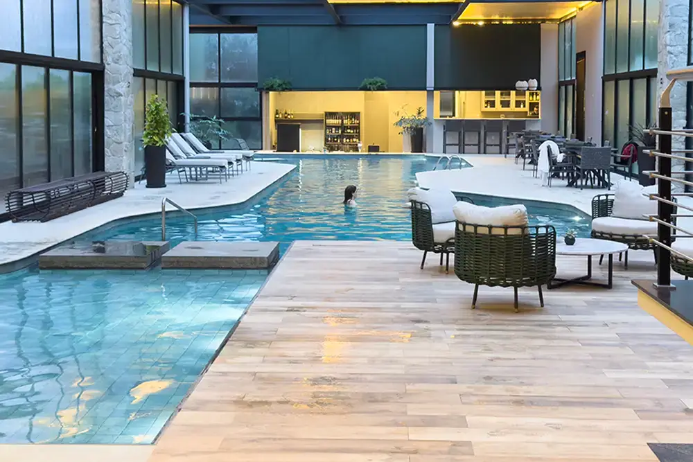 pool-1
